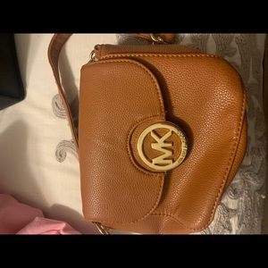 MK PURSE